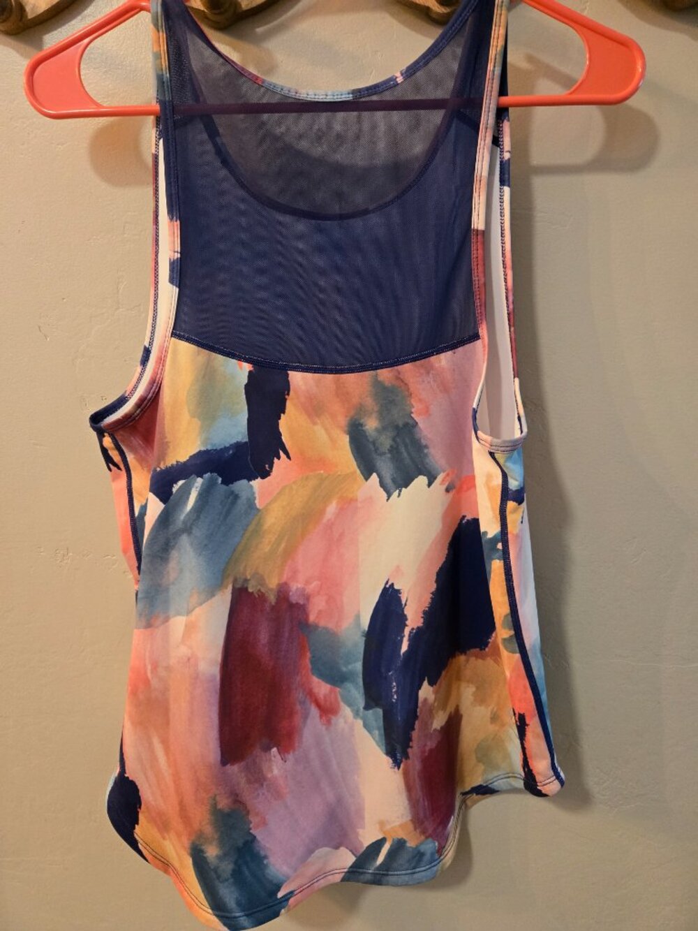 Maven Thread Workout Top - Picture 2 of 4